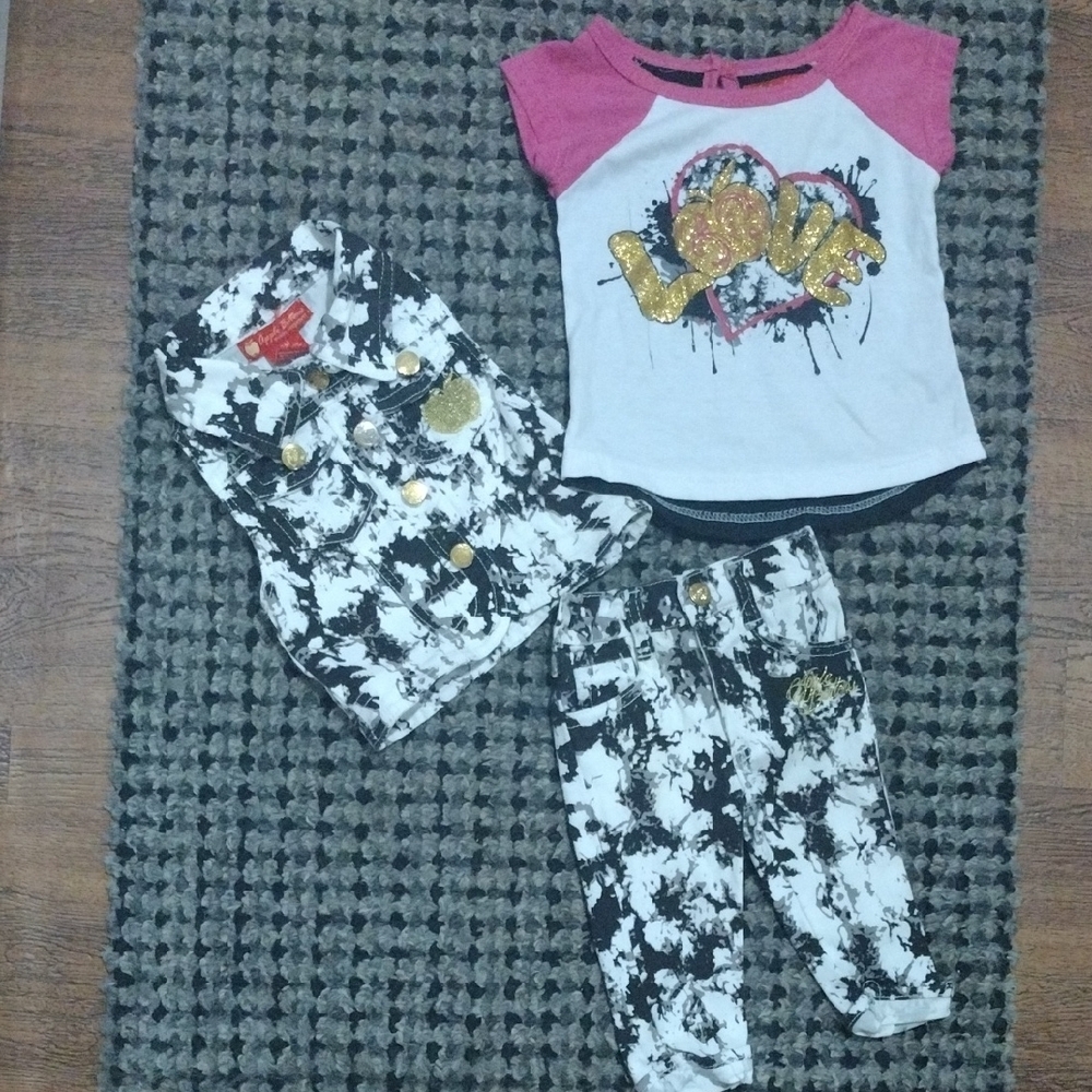 Apple Bottoms Pink and White Love Tee with Black Splatter Set
